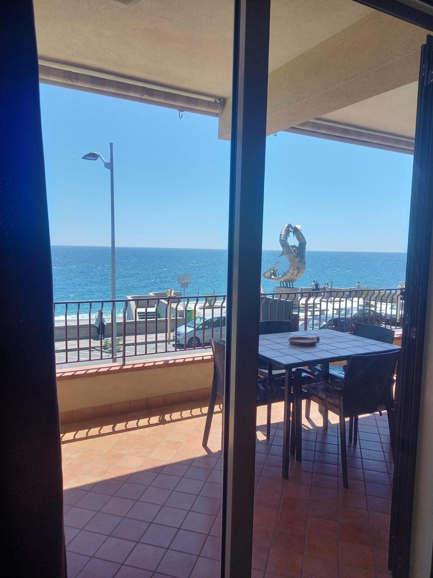 B&B La Sirena Санта-Тереза-ди-Рива Экстерьер фото